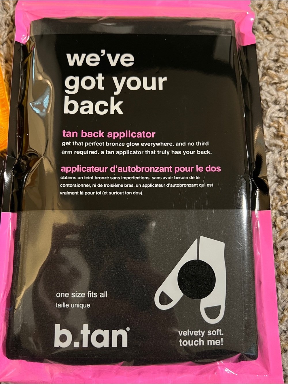 B. Tan glow your own way tan gel and tan back applicator Brand New! - Picture 2 of 8